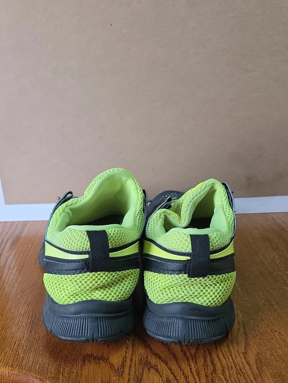 Nike Free Trainer 5.0 shoes 2013 Size 10.5 *needs Laces*